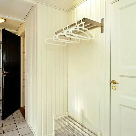 度假居 Four-bedroom Holiday In 3